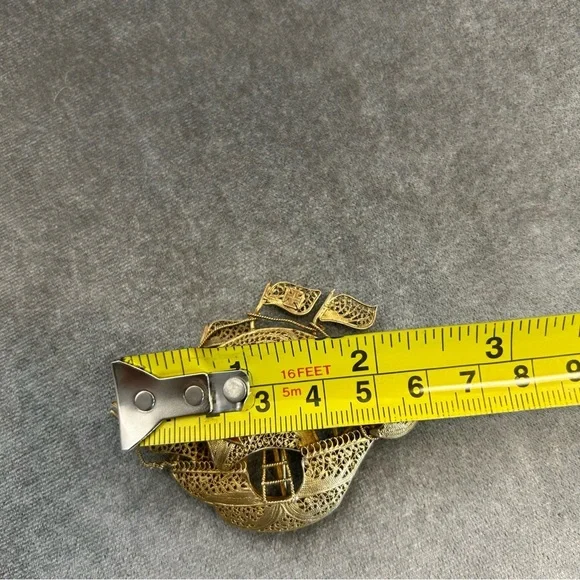 Vintage Gold Tone Metal Filigree & Enamel Portugal Sailing Ship pin brooch 1950